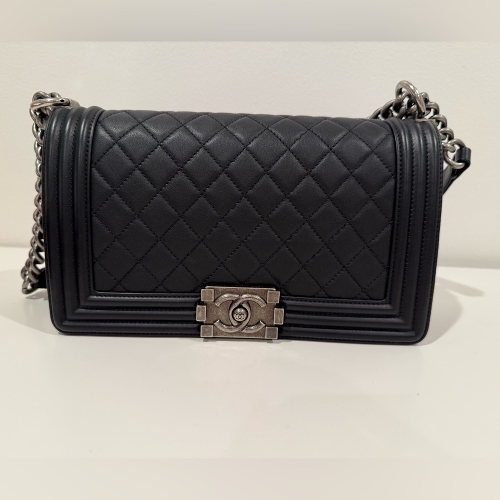 CHANEL Boy Bag in Black